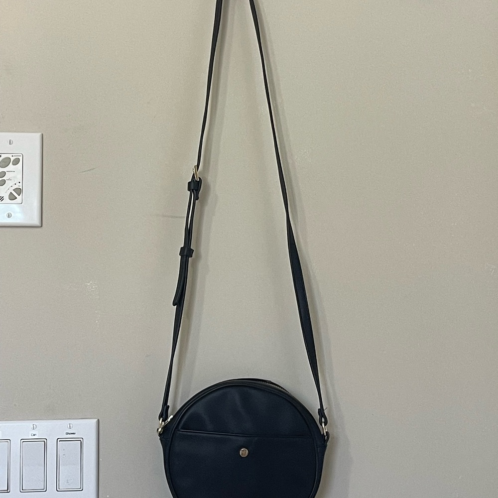Circular Black Crossbody Bag